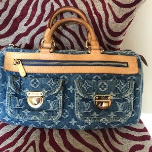Louis Vuitton purse